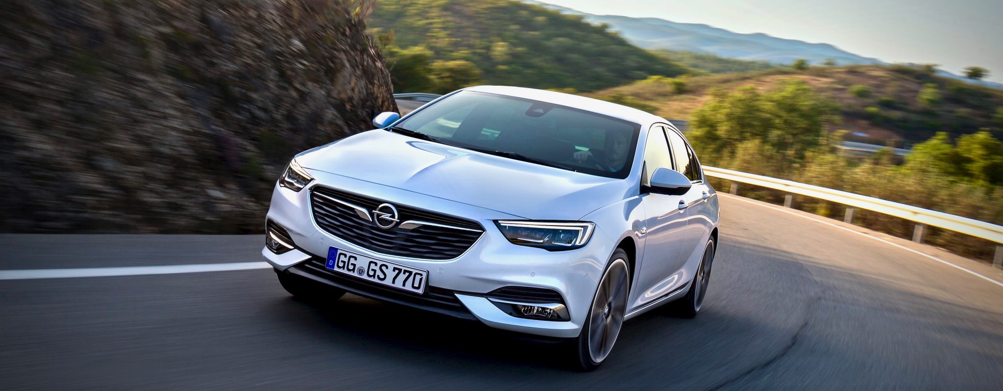 Insignia en carreteras reviradas - Opel Insignia Grand Sport 1.6 CDTI 136 CV