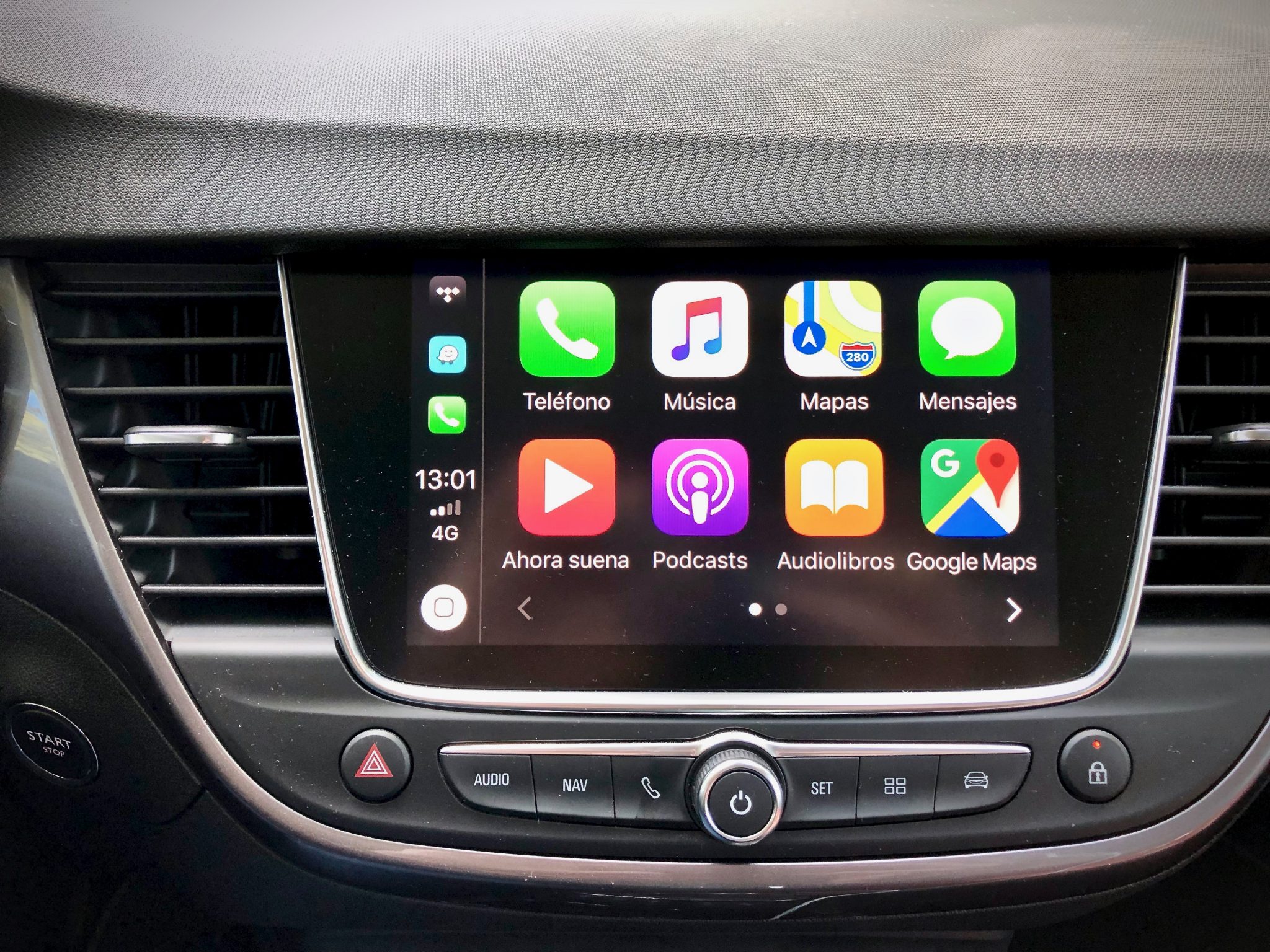 Apple CarPlay - Opel Crossland X Innovation 1.5 ECOTECD 102 CV