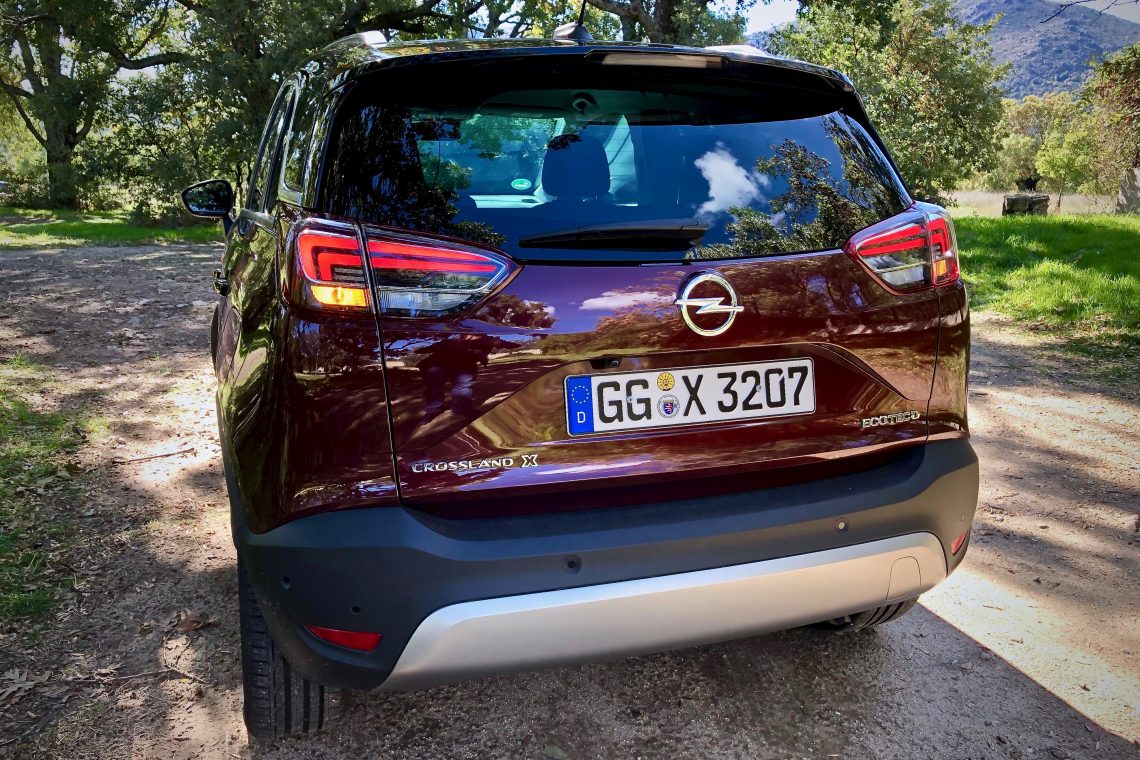 Opel Crossland X Innovation 1.5 ECOTECD 102 CV Porto%CC%81n trasero 1140x760 - Opel Crossland X Innovation 1.5 ECOTECD 102 CV