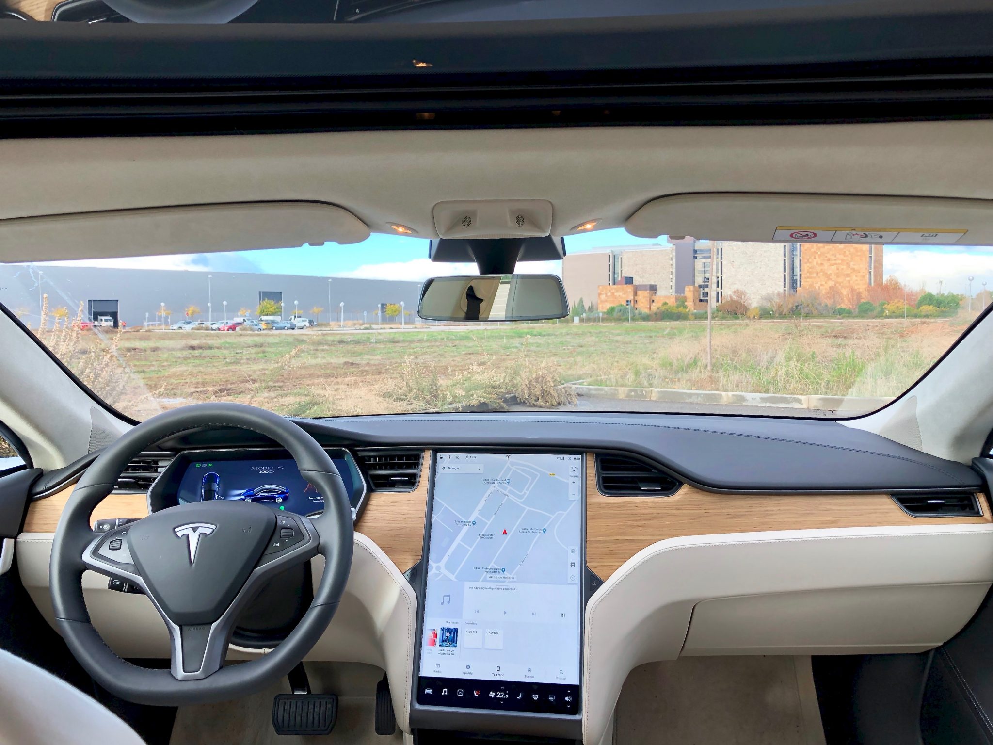 Salpicadero de frente. - Tesla Model S 100D y nuestro viaje de 1.000 km