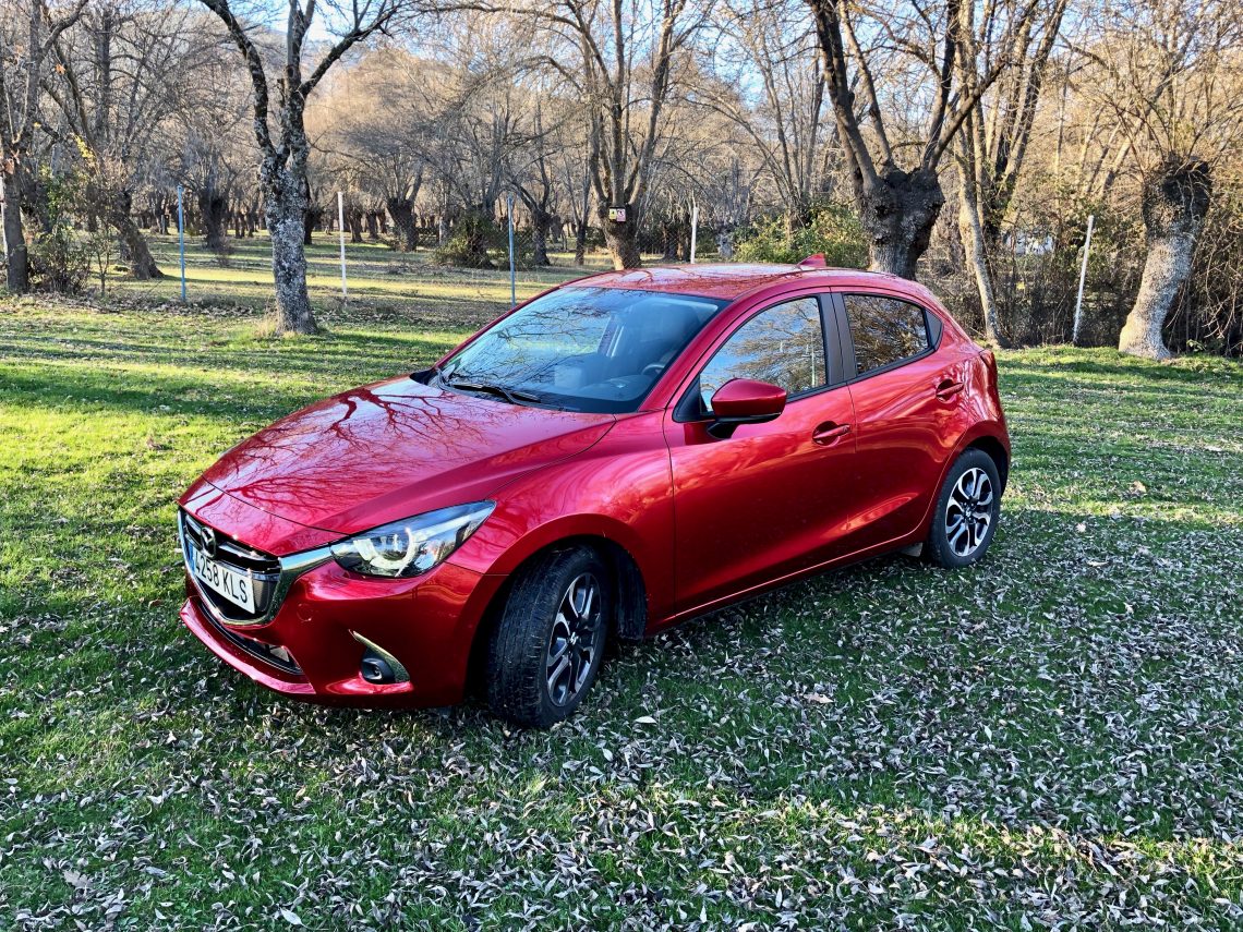 Mazda2 Zenith 1.5 Skyactiv-G 90 CV Disen%CC%83o 1140x855 - Mazda2 Zenith 1.5 Skyactiv-G 90 CV