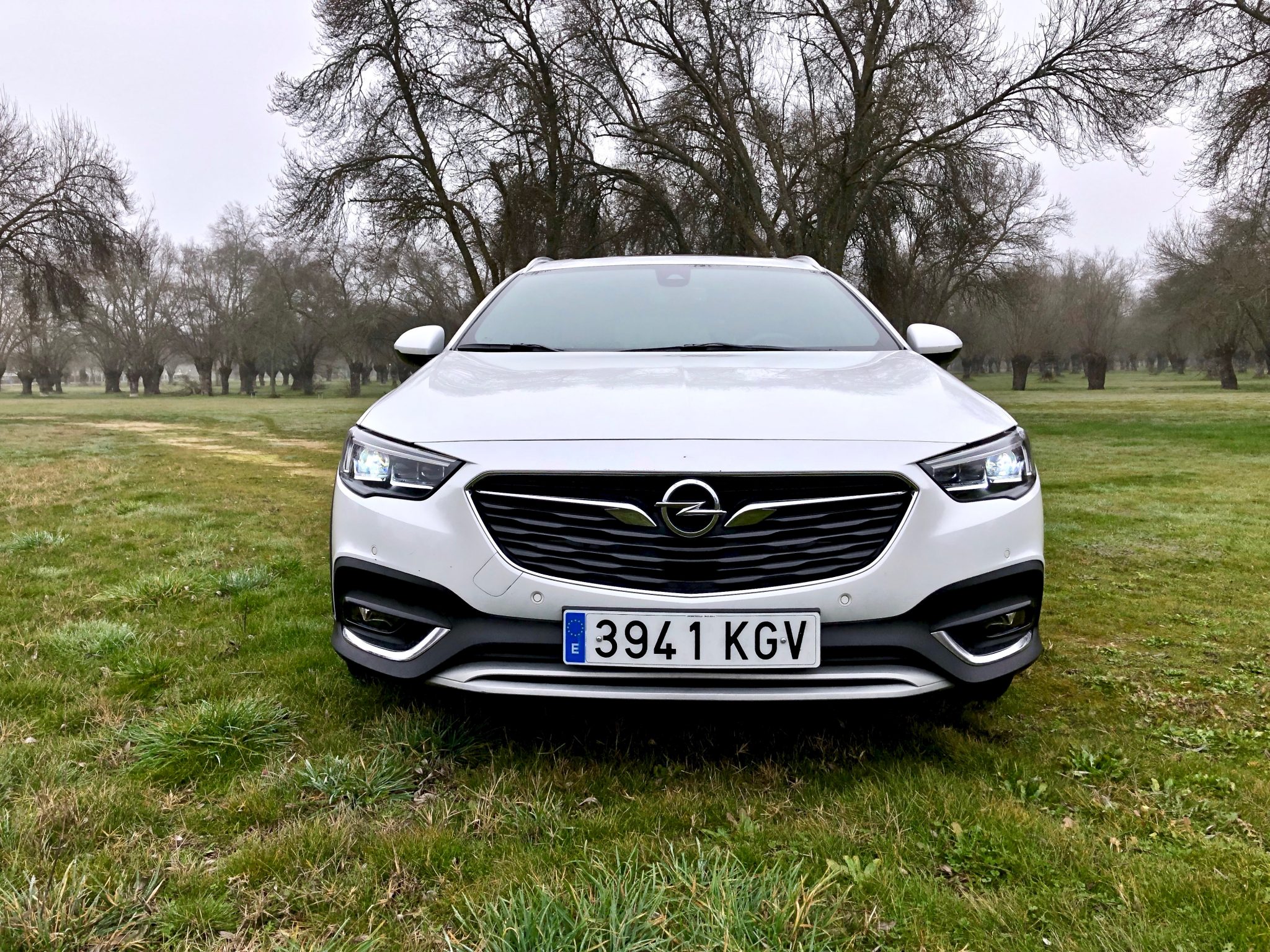 Frontal Insignia CT - Opel Insignia Country Tourer 2.0 Turbo 260 CV