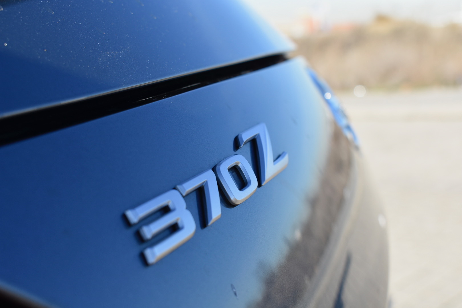 Logo 370z - Nissan 370z GT roadster con 328 CV y cambio manual