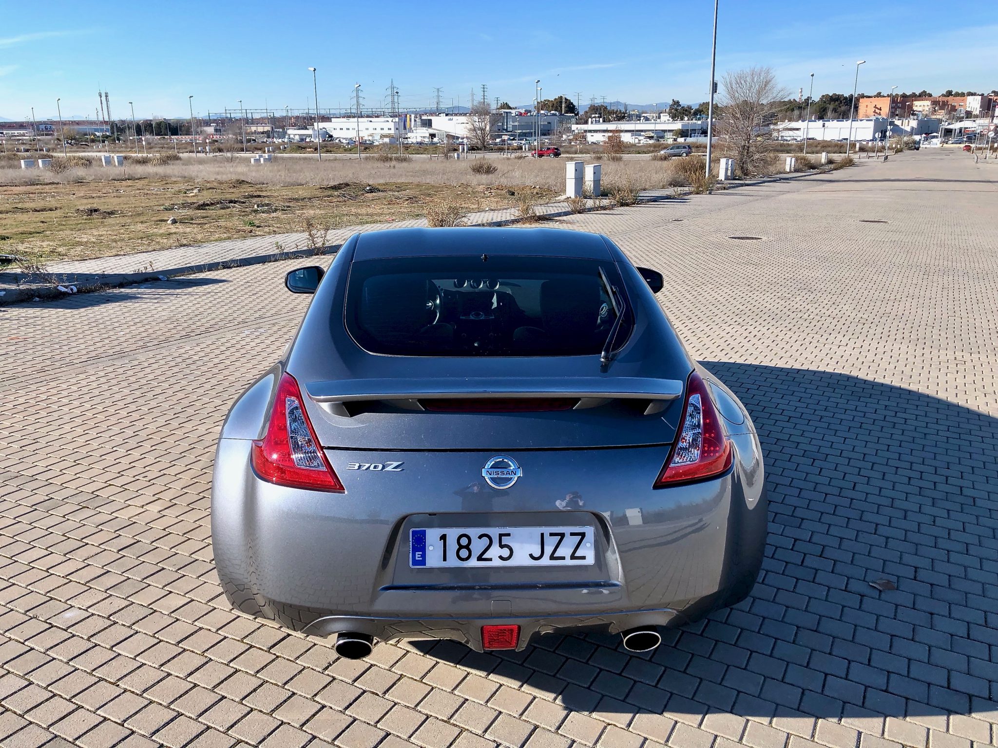 Trasera Nissan 370z GT