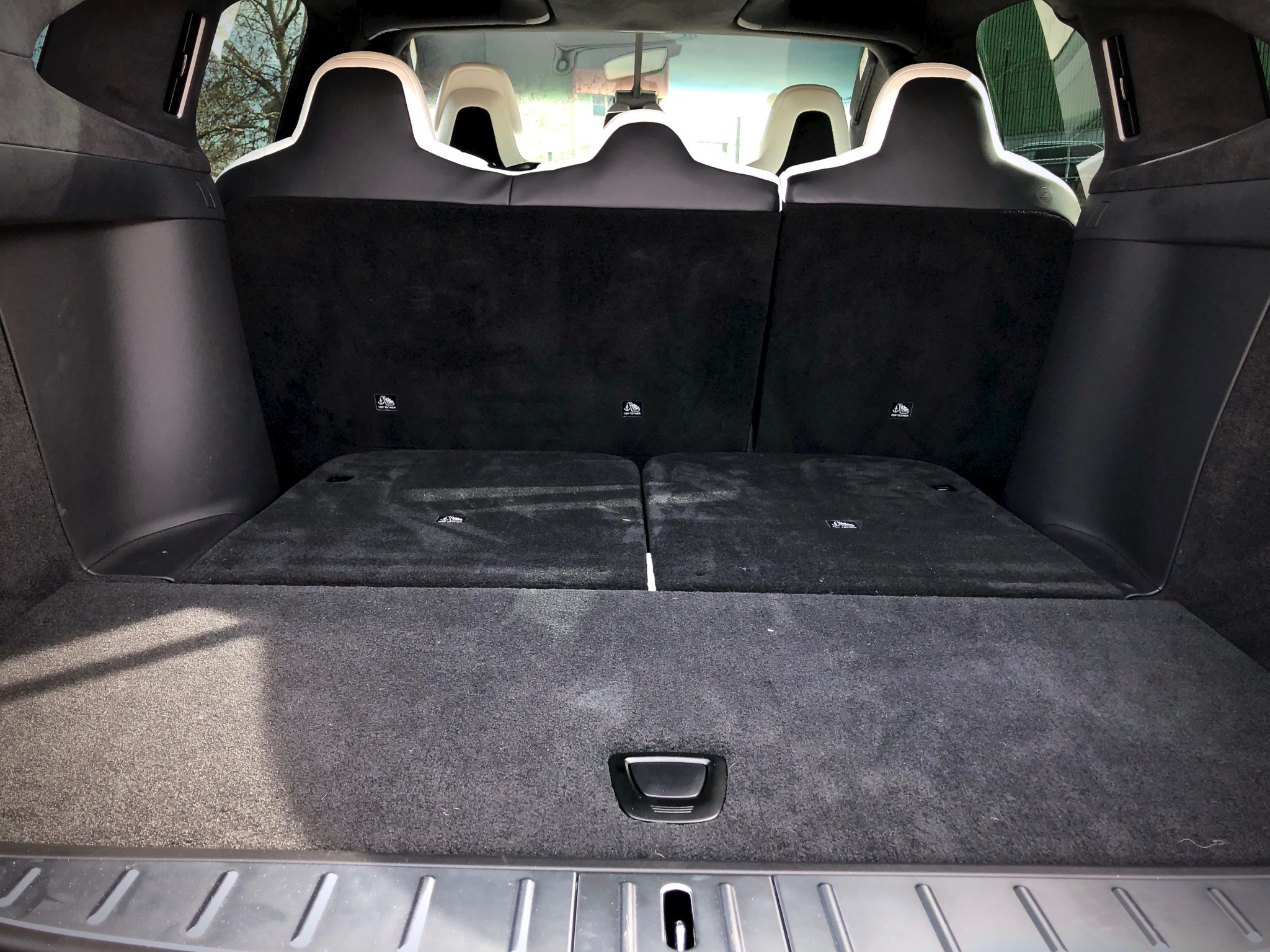 Maletero 2 filas de asientos Tesla Model X 100D - Tesla model X 100D: No es cualquier SUV
