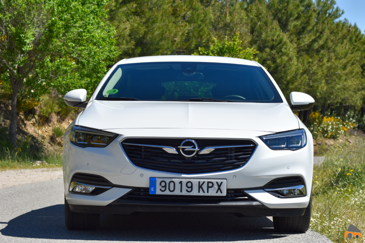 Frontal Opel Insignia Grand Sport 1260x840 - Opel Insignia Grand Sport Innovation 2.0 CDTI 170 CV 2019: Cuenta con nuevas mejoras