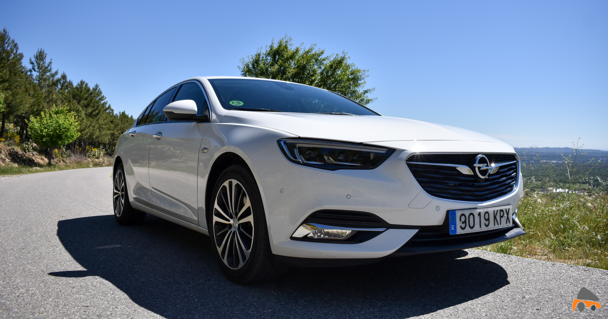 Frontal lateral derecho Opel Insignia Grand Sport - Opel Insignia Grand Sport Innovation 2.0 CDTI 170 CV 2019: Cuenta con nuevas mejoras