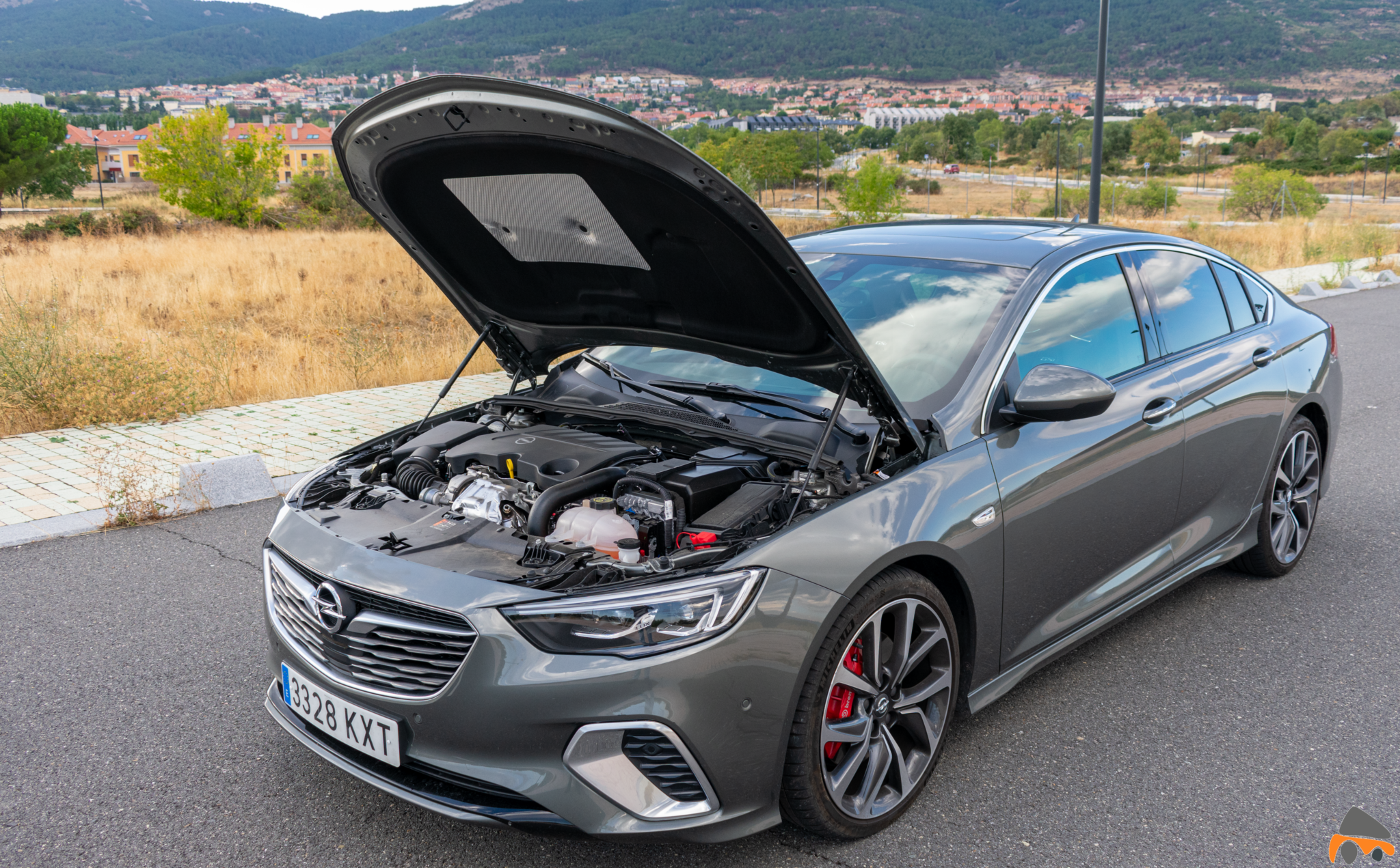 Motor Opel Insignia GSi - Opel Insignia Grand Sport GSi: ¿Una berlina diésel y deportiva?
