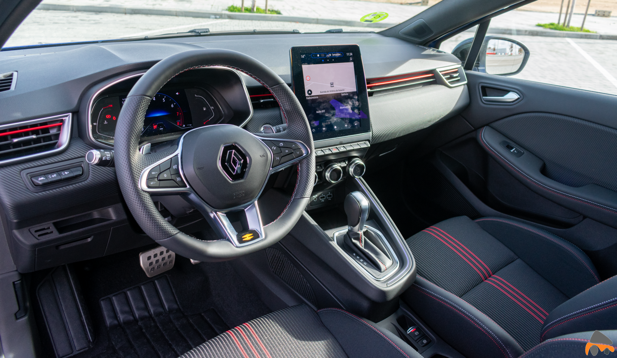 Salpicadero vista izquierda Renault Clio V 2020