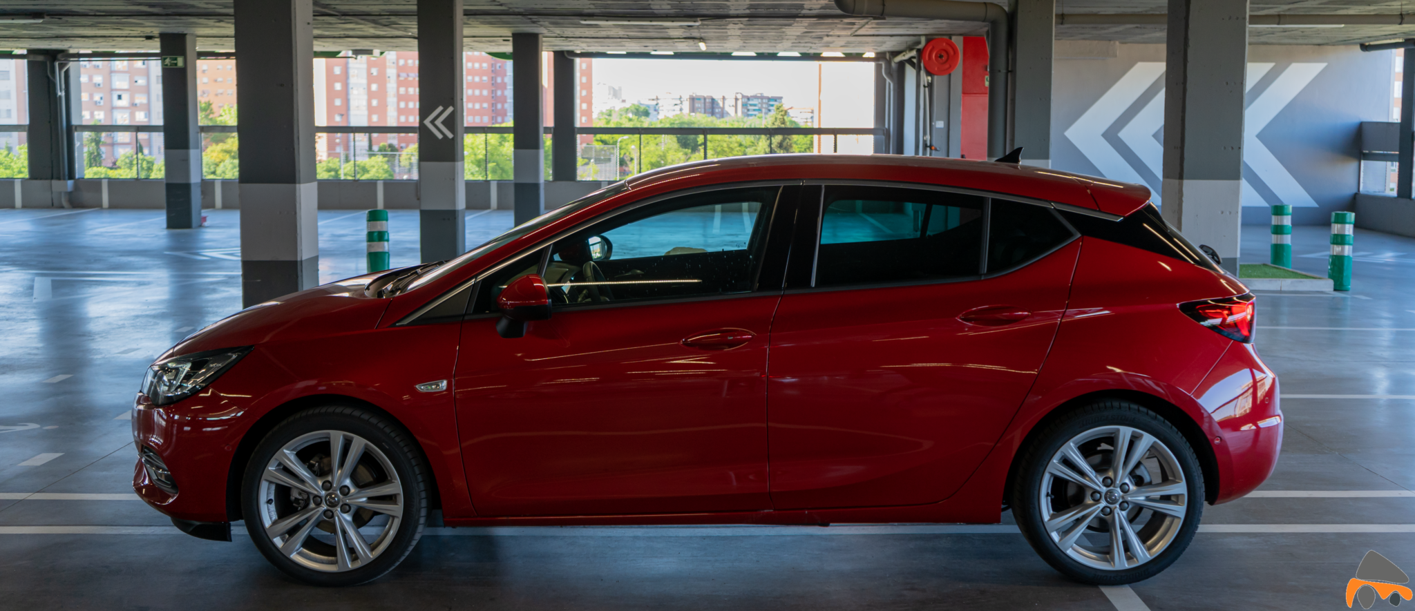 Lateral izquierdo Opel Astra 2020 145 CV - Opel Astra 2020 1.2 Turbo con 145 CV: Una renovación leve, pero muy necesaria