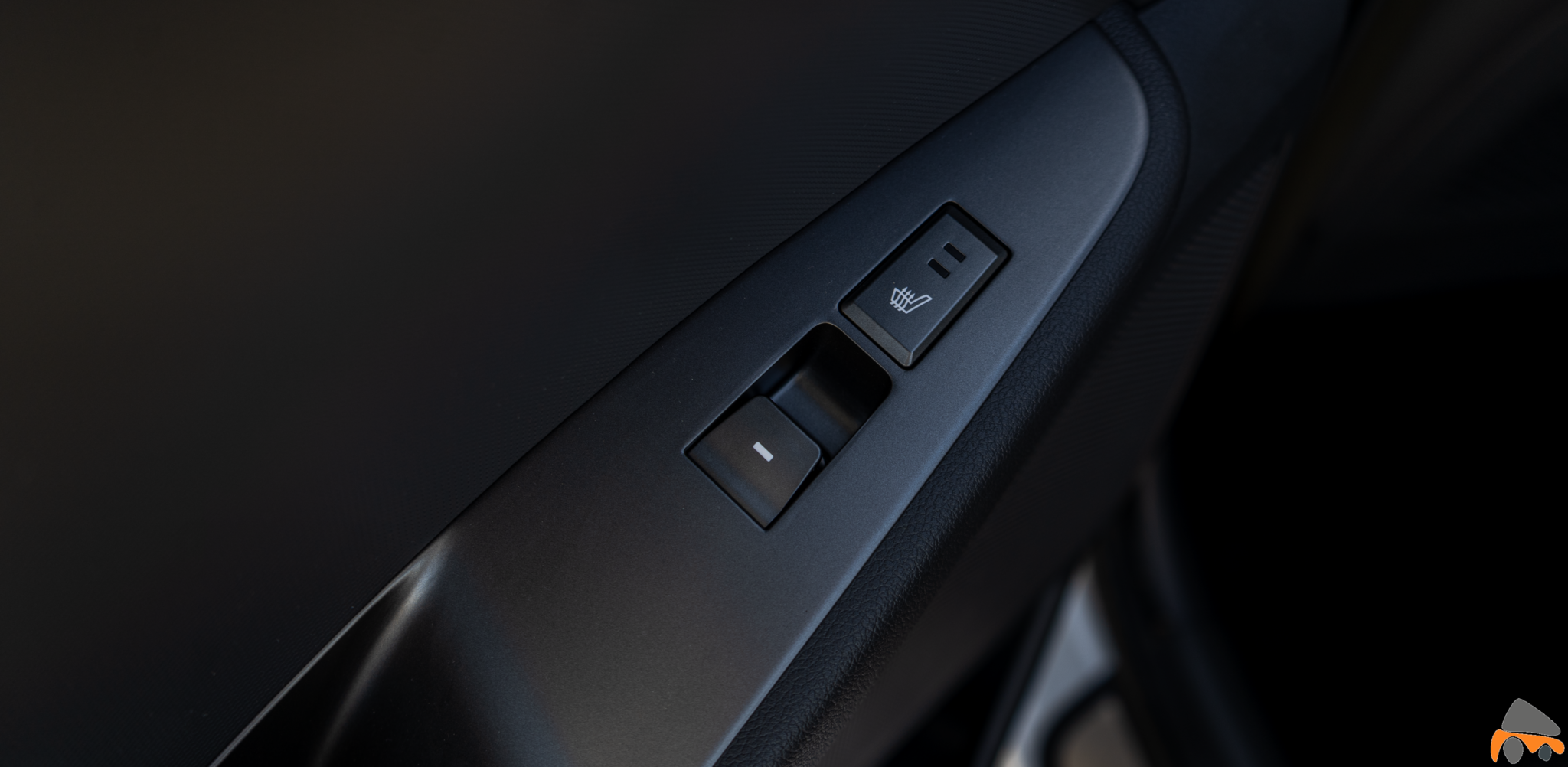 Botones puertas traseras Hyundai Ioniq Electrico - Prueba Hyundai Ioniq EV 2020: Un referente para la movilidad eléctrica