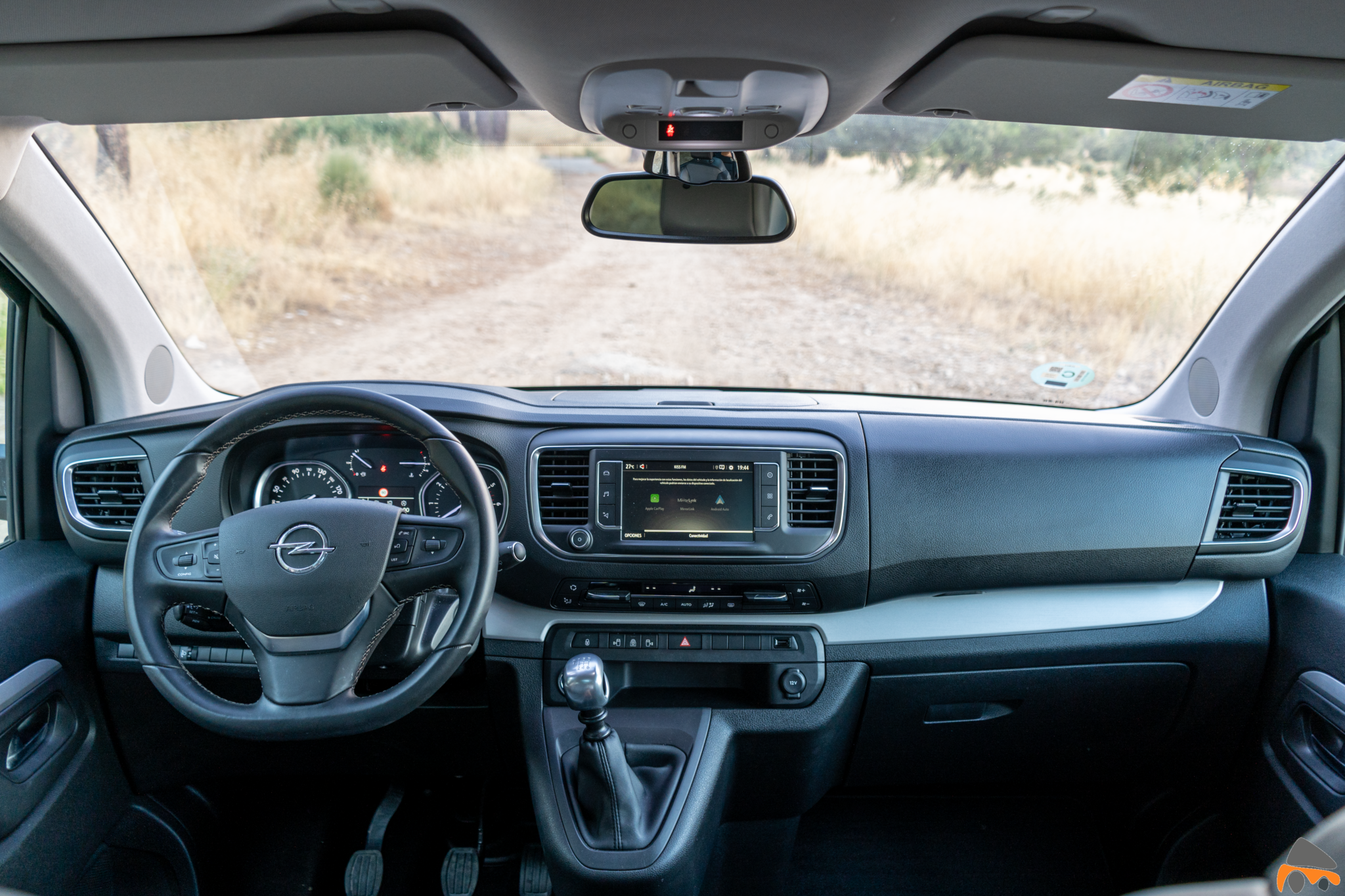 Salpicadero vista frontal Opel Zafira Life - Prueba Opel Zafira Life 2020: El compañero perfecto para viajar