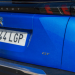 Insignias traseras Peugeot e 2008 GT 150x150 - Prueba Peugeot e-2008 GT 2020: ¿Un Peugeot 208 con esteroides?