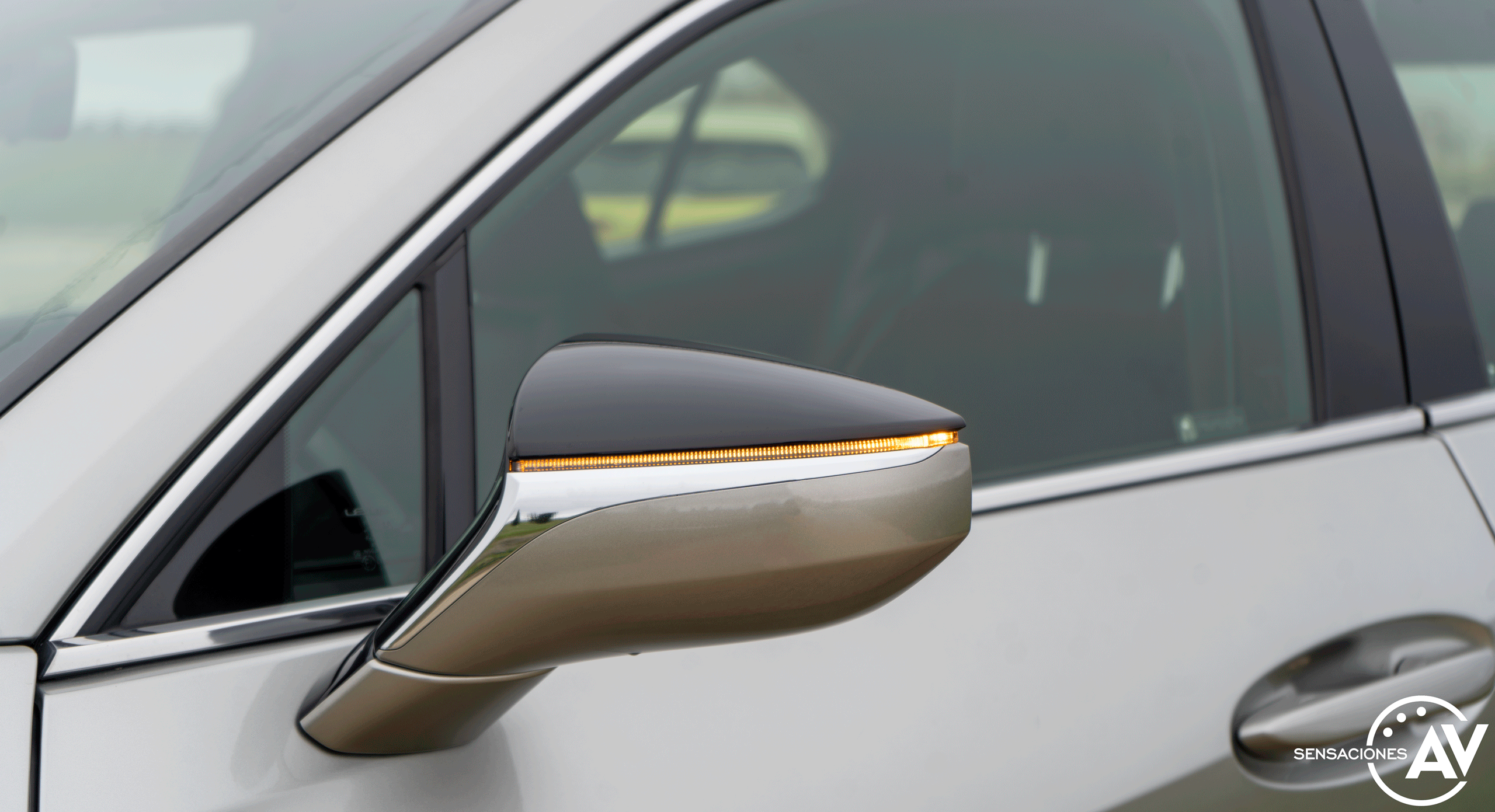 Espejo retrovisor exterior izquierdo Lexus UX 250h Style 4x2