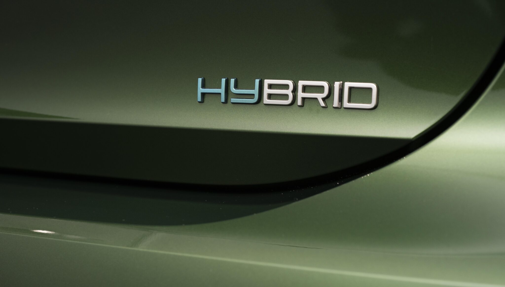 Logo Hybrid nuevo Peugeot 308 2021